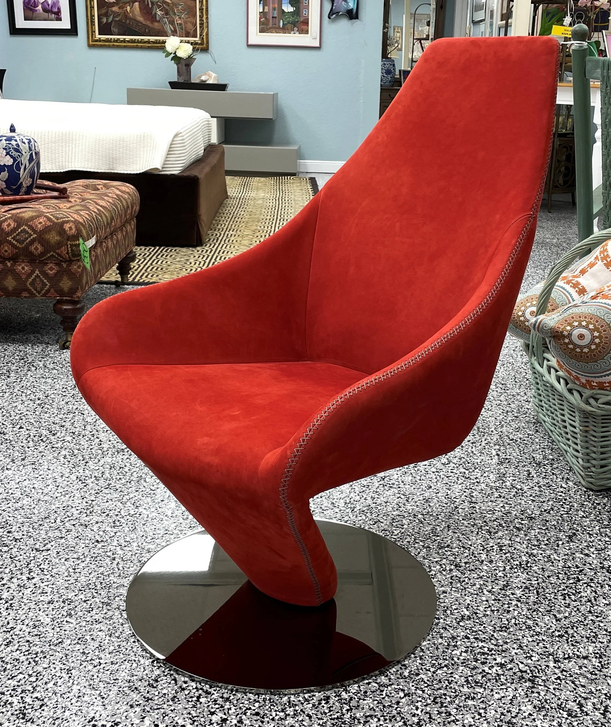 Encore Furniture Gallery-Gamma Suede Lobster Swivel Chair and